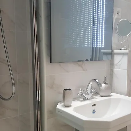 E&e 4* Arena Stozice Apartment Ljubljana